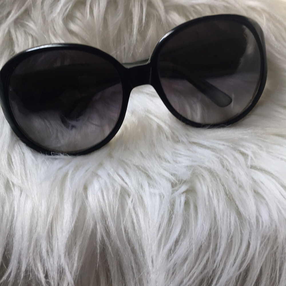 Authentic Kate Spade sunglasses